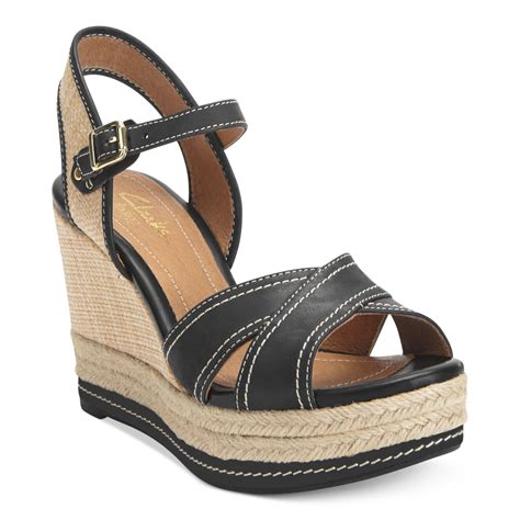 Clarks platform sandals - 25% OFF SELECT STYLES. Shop Women’s. Shop Men’s. Shop All. DISCOUNT APPLIED IN CART. Order by 12/11 for ground delivery by 12/24.